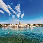 Appartement 1 Bedroom Awesome In Krk *