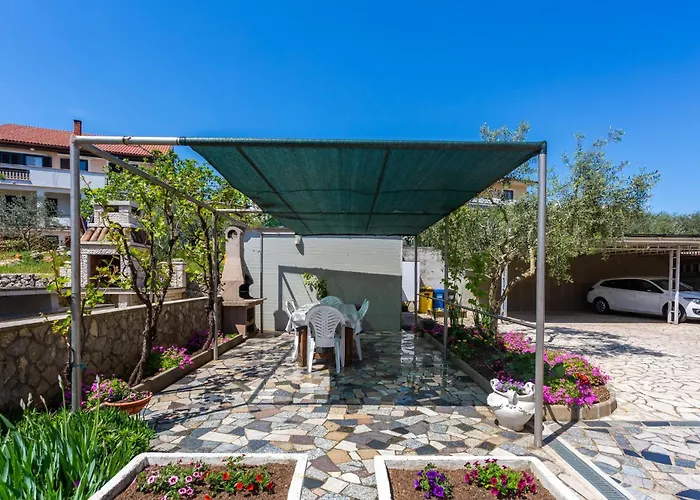 1 Bedroom In Krk Daire