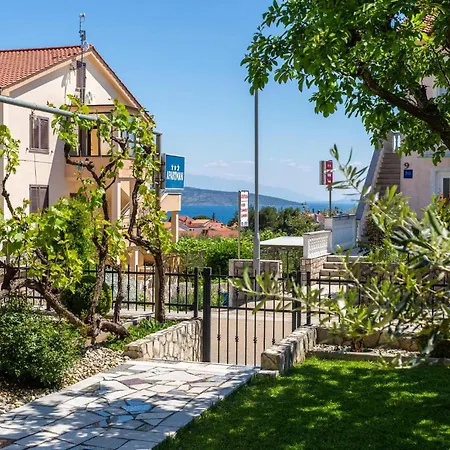 Apartment 1 Bedroom In Krk Krk Town