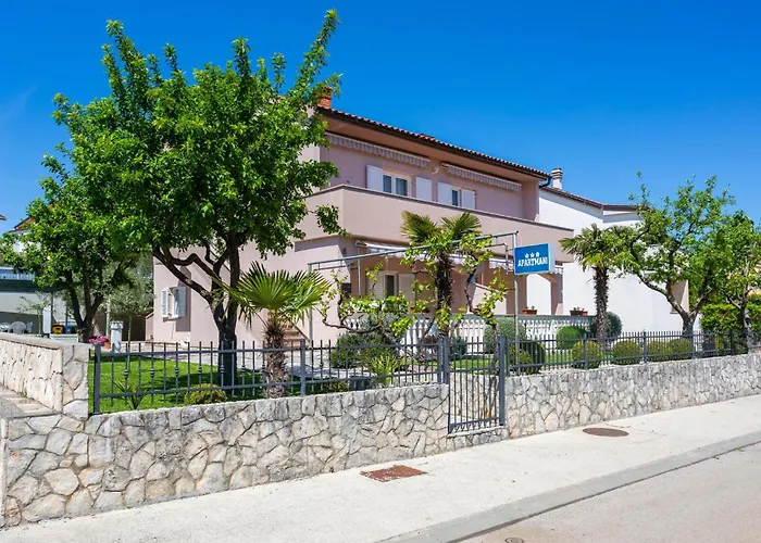 1 Bedroom In Krk 公寓 *